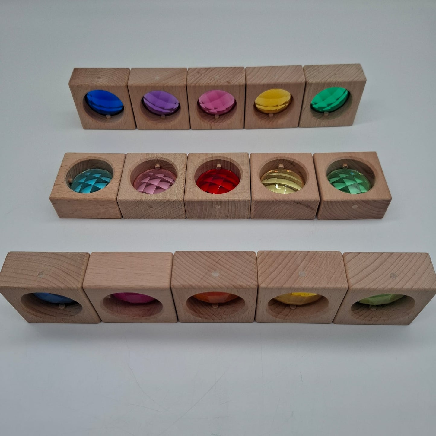 Houten edelstenen blokken